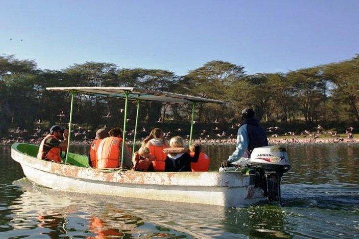 Full-Day Guided Tour to Crescent Island from Nairobi