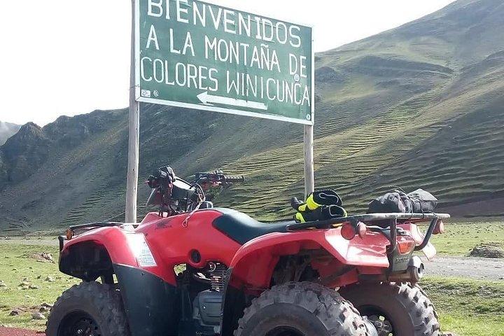 ATVs in Rainbow Mountain den ganzen Tag