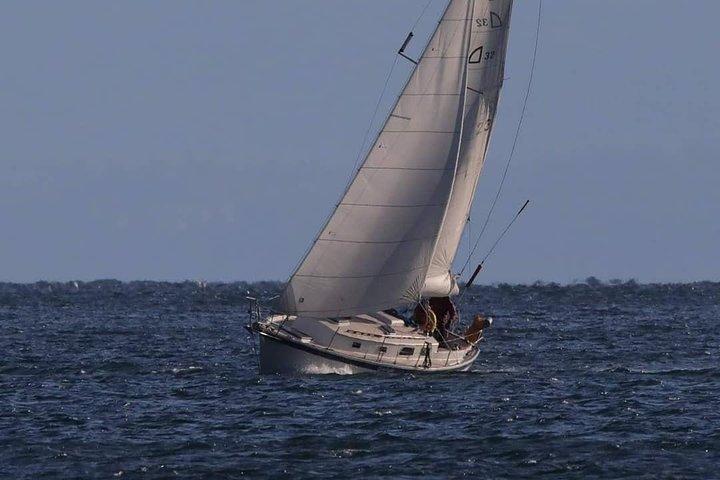 4-stündiges Segelabenteuer auf der Straße von Juan de Fuca
