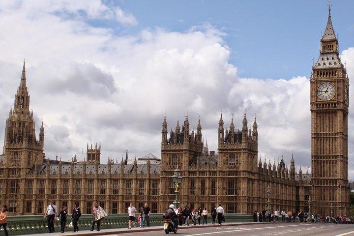 Byte av Guard Half-Day Private Walking London Tour