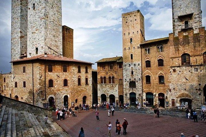 Livourne Port ShorExcursion: Siena San Gimignano Lunch&WineTasting