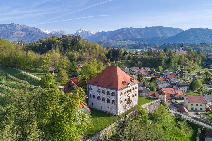 Tour ciclistico autoguidato di 8 giorni in Slovenia da Kamnik