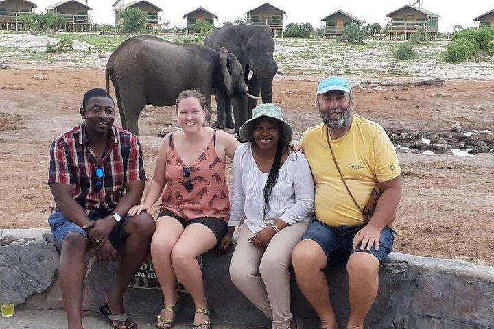 ヨハネスブルグまたはハボローネからビクトリア滝へ10日間ACROSS BOTSWANA SmallGroupTour