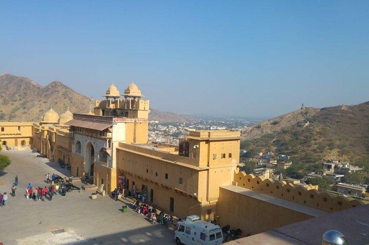 Jaipur Pink City Sightseeing i Tuk-Tuk af Holymont Tours
