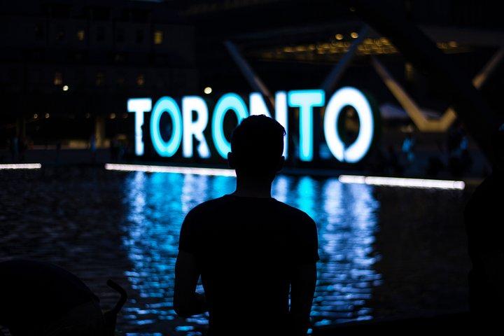 Toronto Premium Night Driving Tour com CN Tower