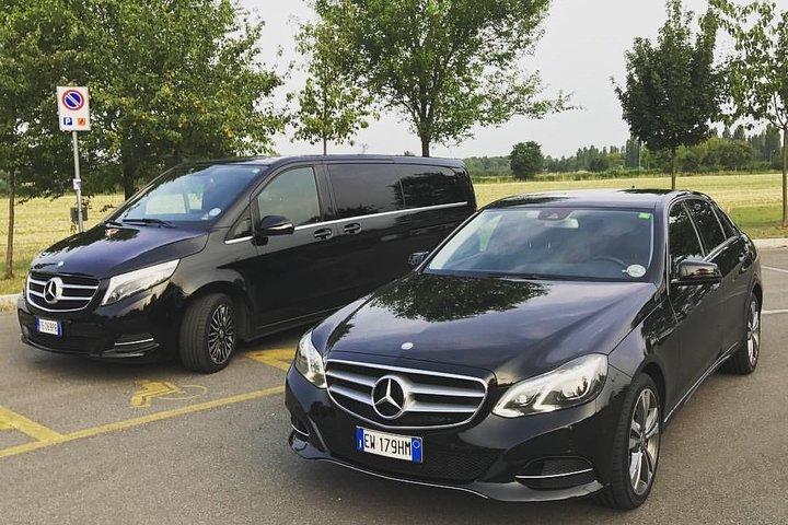 Tour guidato privato di un'intera giornata a Pompei da Roma con pranzo