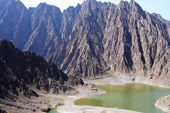 Private Guided Dune Bashing Day Tour in Wadi Hatta Mountains