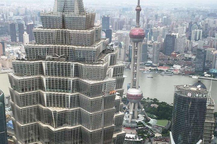 Visite privée d'une journée à Zhujiajiao Water Town, au Bund et au World Financial Center