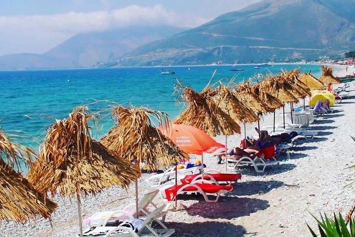 3 - Dia Albanian Castles & Riviera Tour a partir de Tirana (Car & Driver)