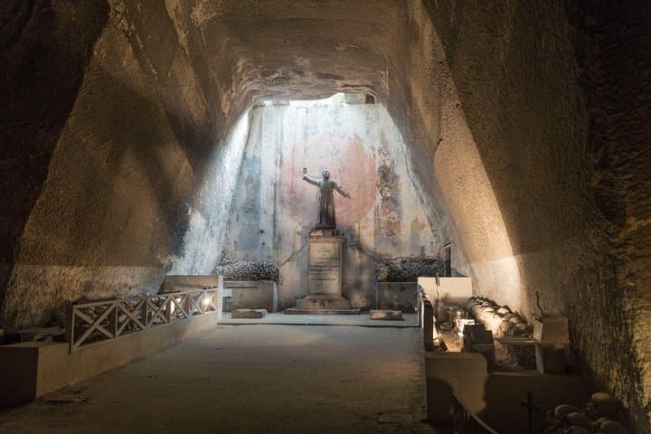 Private Walking Tour to Sanità District in Naples