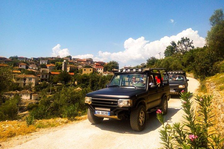 Saranda Jeep Tour, Occhio blu, Castello, Spiaggia segreta e fuoristrada