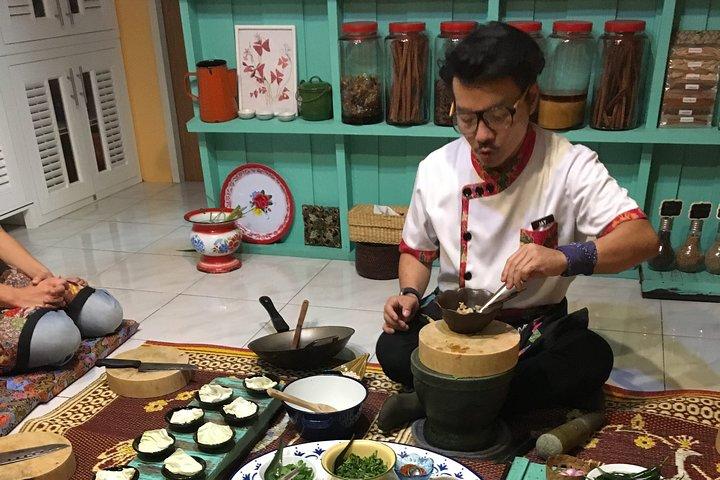 Silom Thai Cooking Experience com visita ao mercado