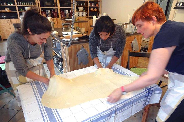 Classe de culinária Štrukli com passeio de mercado Dolac