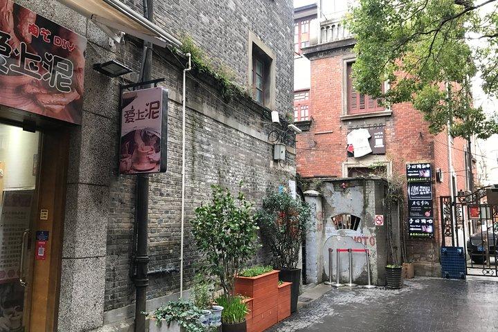 Excursão privada em Xangai ao Museu dos Refugiados Judeus e cruzeiro no rio Huangpu