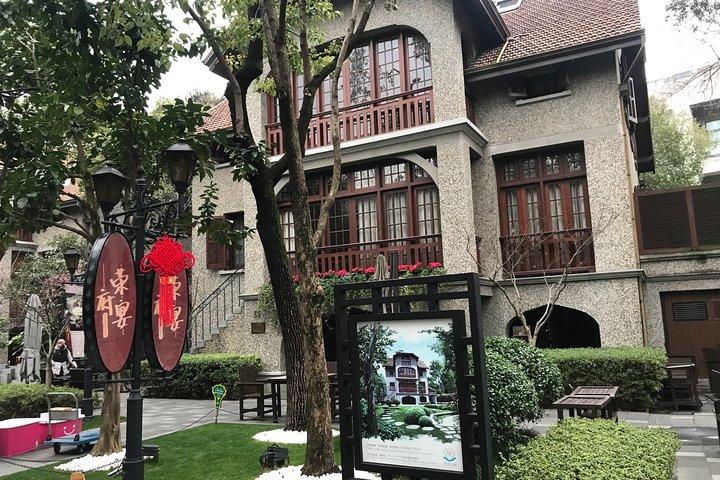 Excursão privada em Xangai ao Museu dos Refugiados Judeus e cruzeiro no rio Huangpu