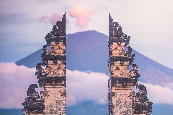 Lempuyang Temple och Water Palace Tours