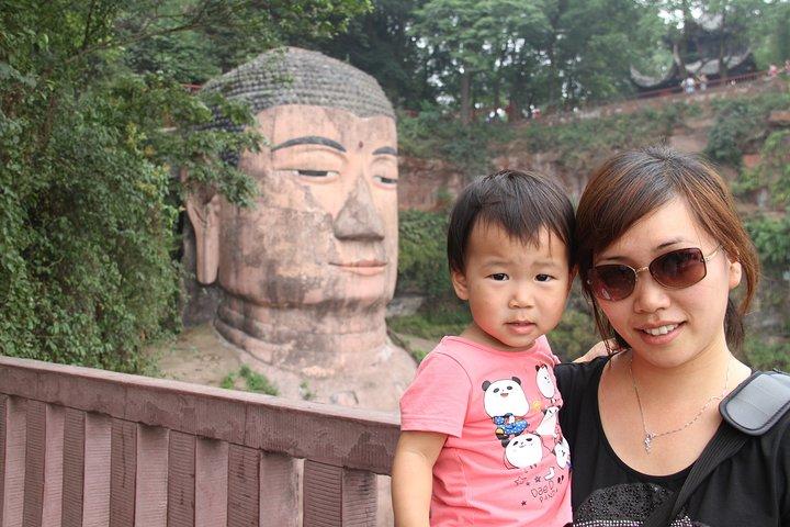 7-dages privat tur til Chengdu City Highlight, Mount Emei og Jiuzhaigou