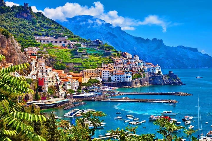 Explore Pompeii & Amalfi in One Day from Naples with Free Time