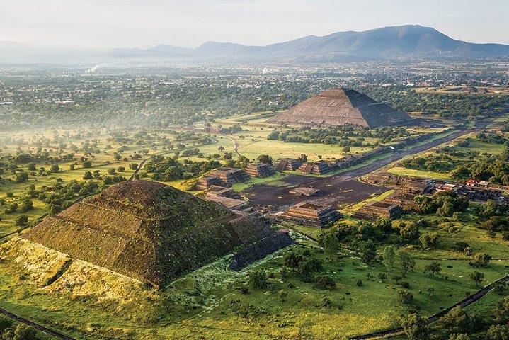 Privé Tour Mexico-stad Teotihuacan Muurschilderingen Guadalupe Basilica MET FOTOGRAAF