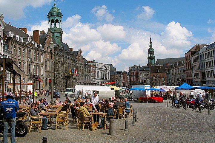 Bruxelles Mons Shuttle Transfer (1 til 8 PLADSER)