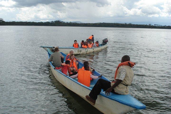 Excursion d'une journée au parc national de Hells Gate et promenade en bateau sur le lac Naivasha
