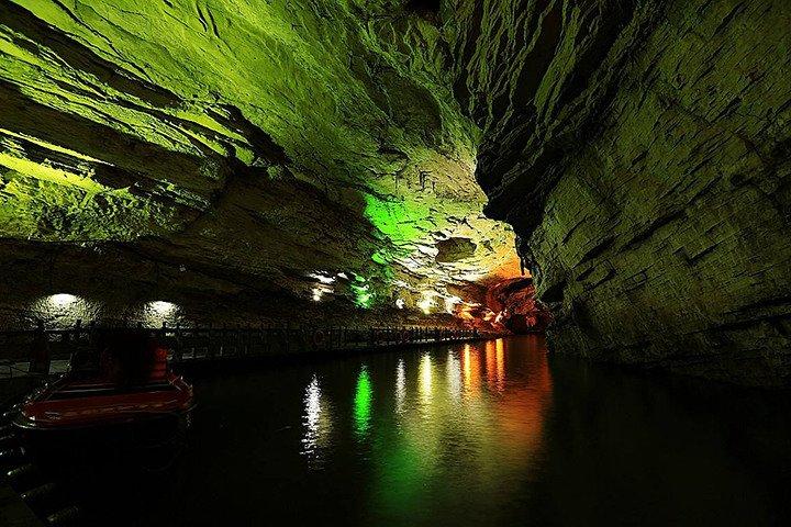 Discovery Day Tour a Yellow Dragon Cave, Baofeng Lake e Xibu Street