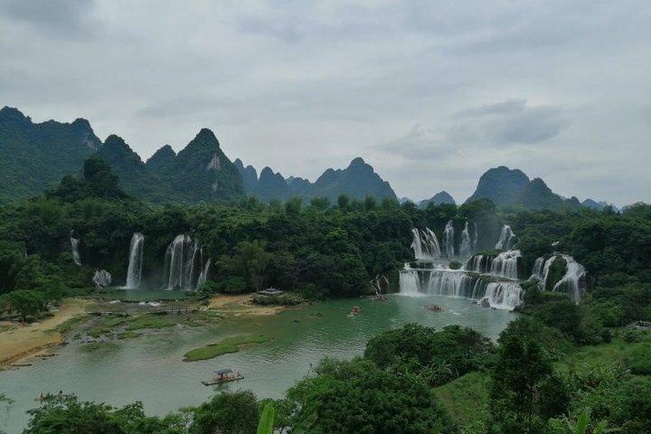 Visite privée de 9 jours de Nanning à Yangshuo et Guangzhou en voiture