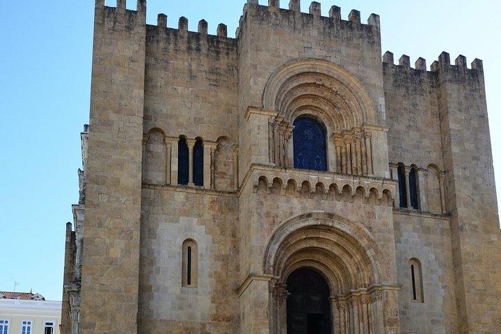 Tour Coimbra e Aveiro Privado com Passeio em Barco