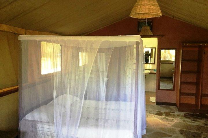 2 - Tag Tsavo East National Park Sentrim Camp.