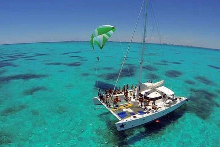 Isla Mujeres, Katamaran Tour an einem Tag zu einem Preis
