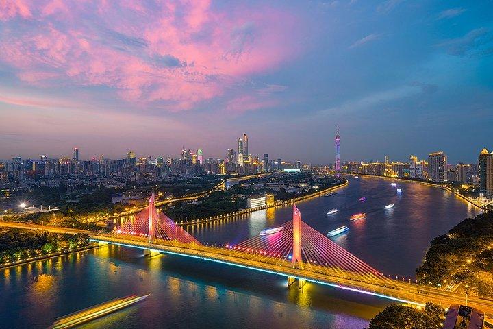 広州塔とその他のハイライトを備えた広州プライベートテーラーメイドの日帰りツアー