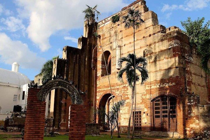 Santo Domingo city tour desde puerto Plata