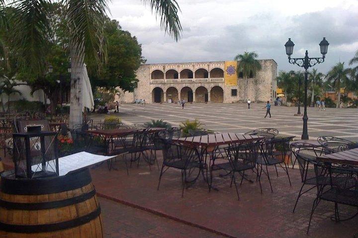 Santo Domingo city tour desde puerto Plata