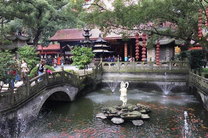 Halbtägige buddhistische Bergwanderung durch Hangzhou Tianzhu mit Grüntee-Dorf