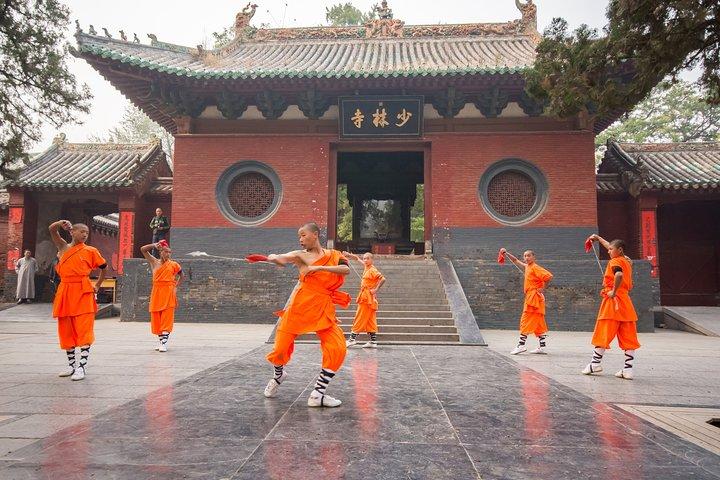 Private tour to Shaolin Monastery & Longmen Grottoes from Xi'an by Bullet Train