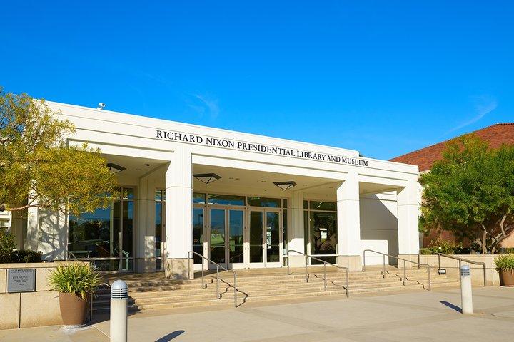 リチャードニクソン大統領図書館および博物館チケットの入場料