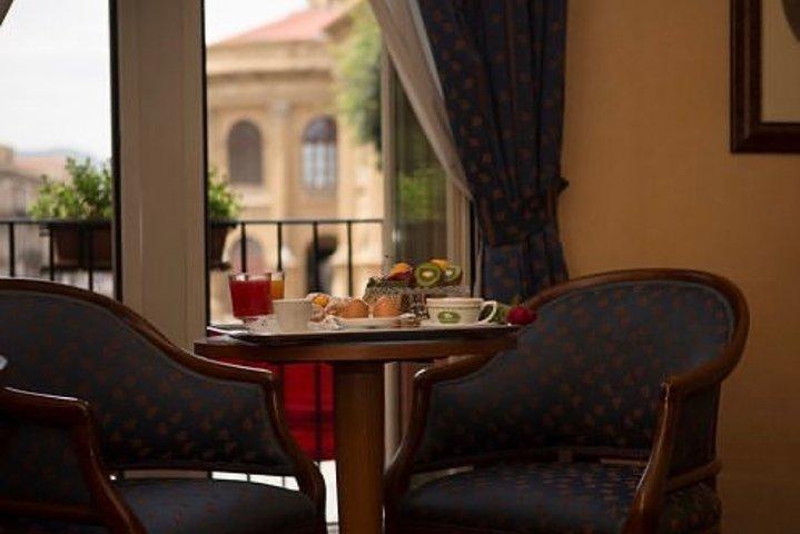 Privater Transfer vom Flughafen Palermo zum Massimo Plaza Hotel oder umgekehrt