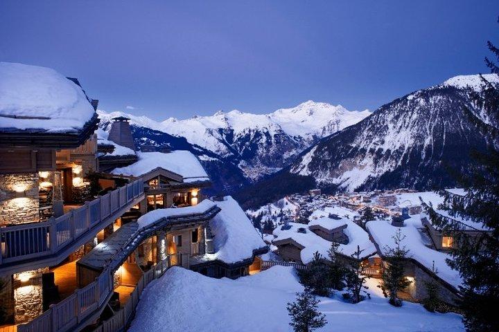 Transfert d'arrivée: Lyon Aéroport LYS à Courchevel en Van de luxe