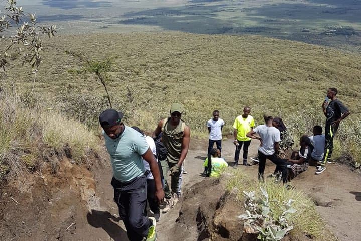 Private Tour: 1-Day Mount Longonot Hiking Adventure From Nairobi