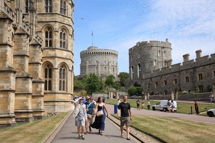 Visite privée de l'escale royale de Windsor au départ de l'aéroport de Londres Heathrow