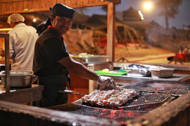 Dine in the Desert Dinner Experience på Bedouin Oasis - Ras al Khaimah