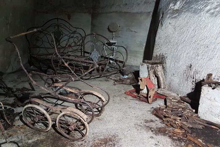 Naples Underground Spanish Quarters with Guide