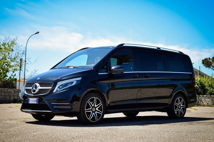 Private transfer from Naples to Naples