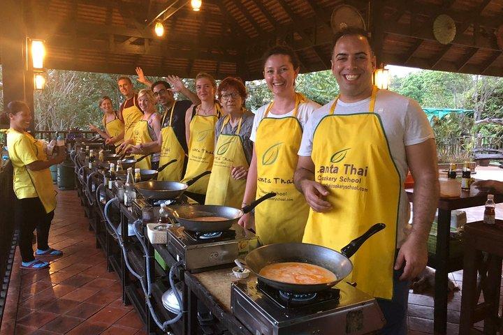 Halbtages Lanta Thai Kochschule Von Koh Lanta