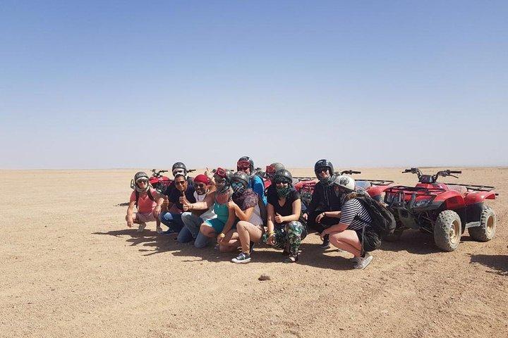 3-timers Desert Safari Quad Bike og Camel Ride