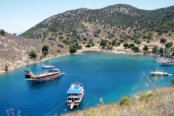 Fethiye Bays and Islands Sailing Cruise with Lunch