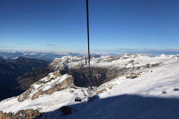 Journée amusante dans la neige toute l'année! (Visite privée)