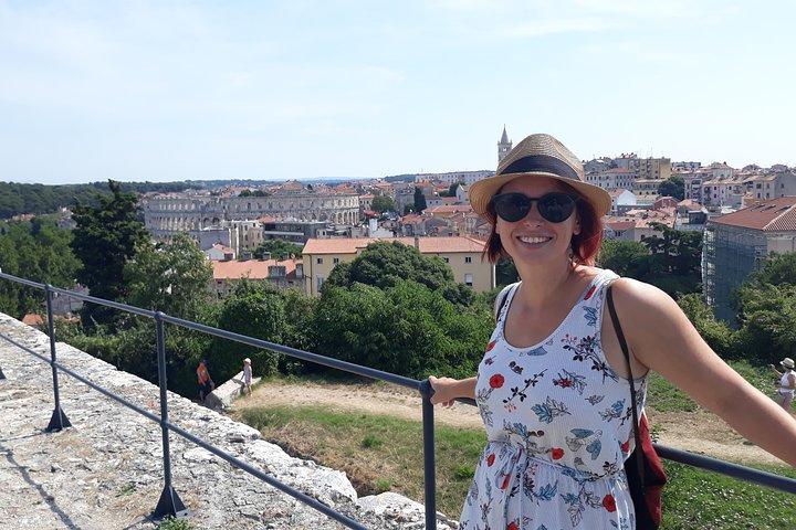 Privat Pula Tour - Stener og historier med en kop vin