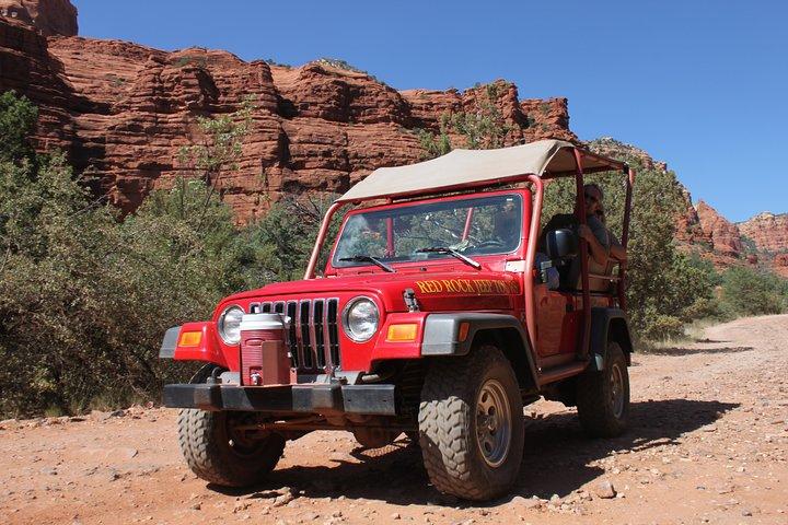 PRIVATE Sedona Jeep Tour Mild 4X4 - レッドロックパノラマ