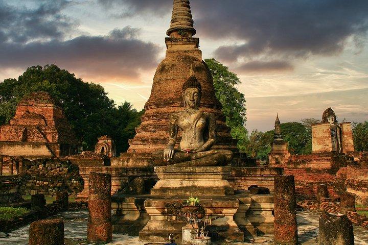 Ayutthaya Walking Private Tour: Opdag kærlighed og skjulte skatte